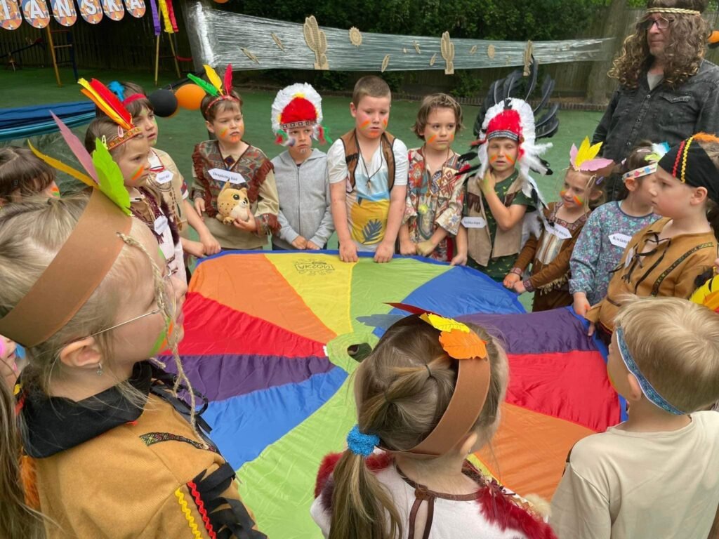 Razem odkrywamy tajniki świata w naszym przyjaznym przedszkolu na Ursusie.